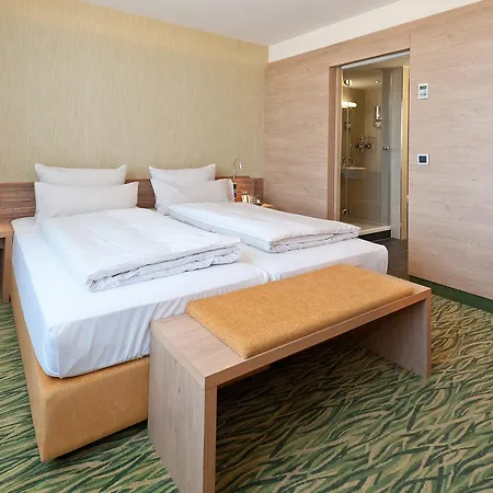 Otel Bildungsblick 3*